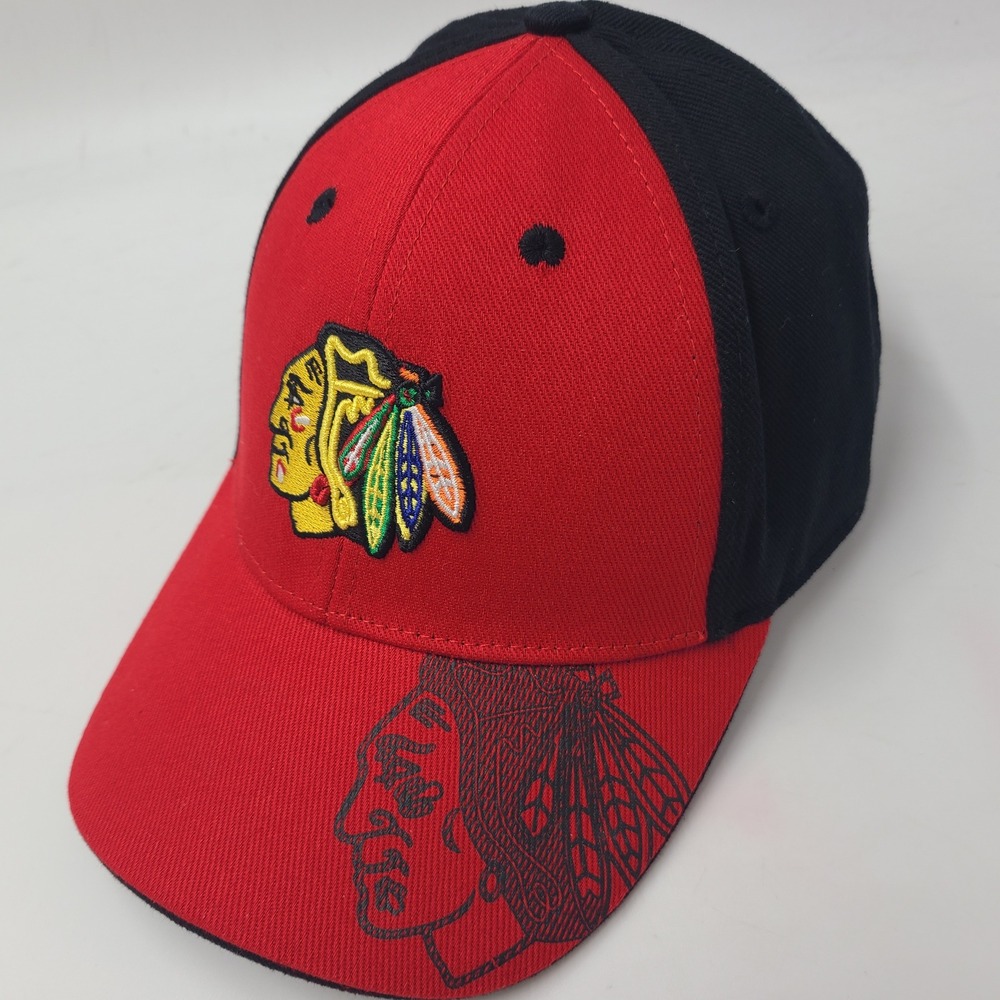 Kids Chicago Blackhawks Hat Adjustable Fan Favorite Red Black NHL Hockey Boys